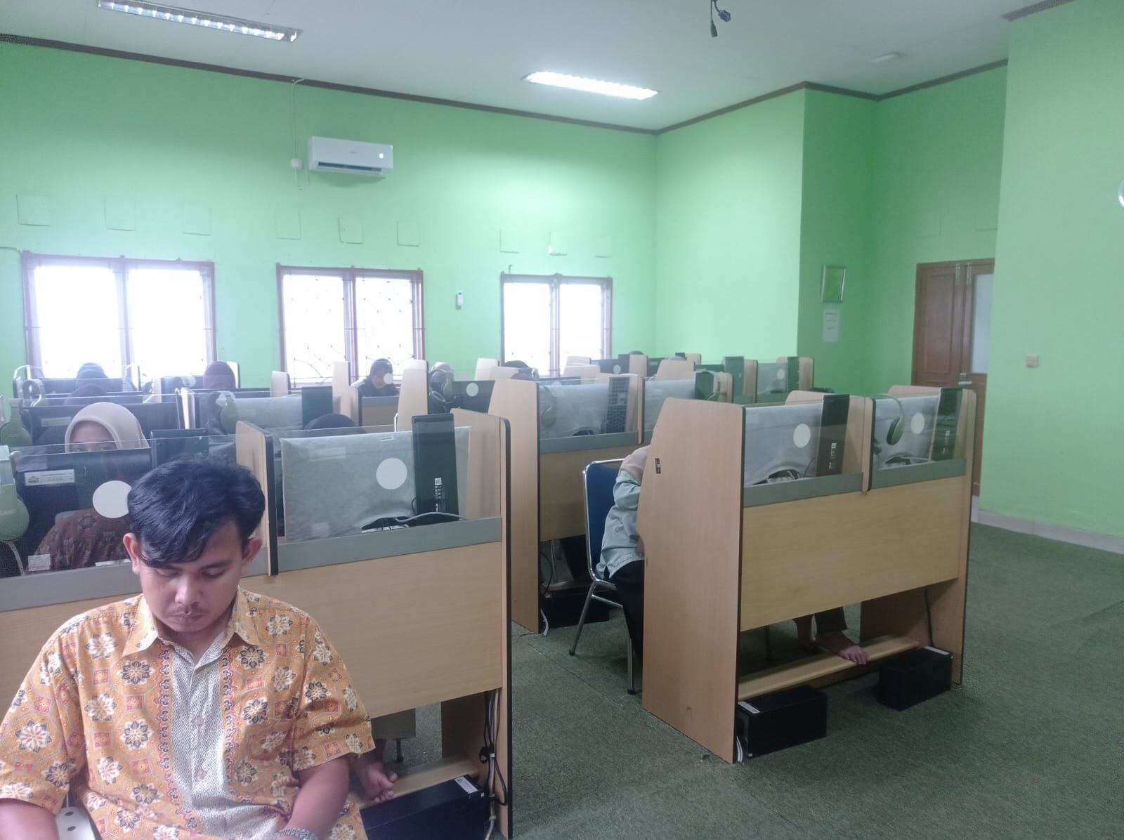 Pelaksanaan Ujian Bahasa Asing di Akhir Februari 2026