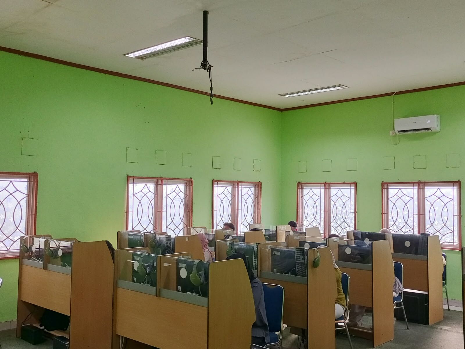 Pelaksanaan Ujian Kompetensi Bahasa Inggris  Tanggal 8 Oktober 2026