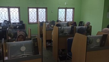 Awal Desember Di Laksanakan Ujian Kompetensi Bahasa Inggris Di Lab. UPT Bahasa IAIN SAS Babel