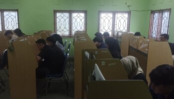 Ujian Kompetensi Bahasa Inggris di Akhir Bulan Januari 2026