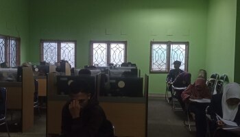 Unit Pelaksana Teknis Bahasa Melaksanakan Ujian Kompetensi Bahasa Inggris di Akhir Maret