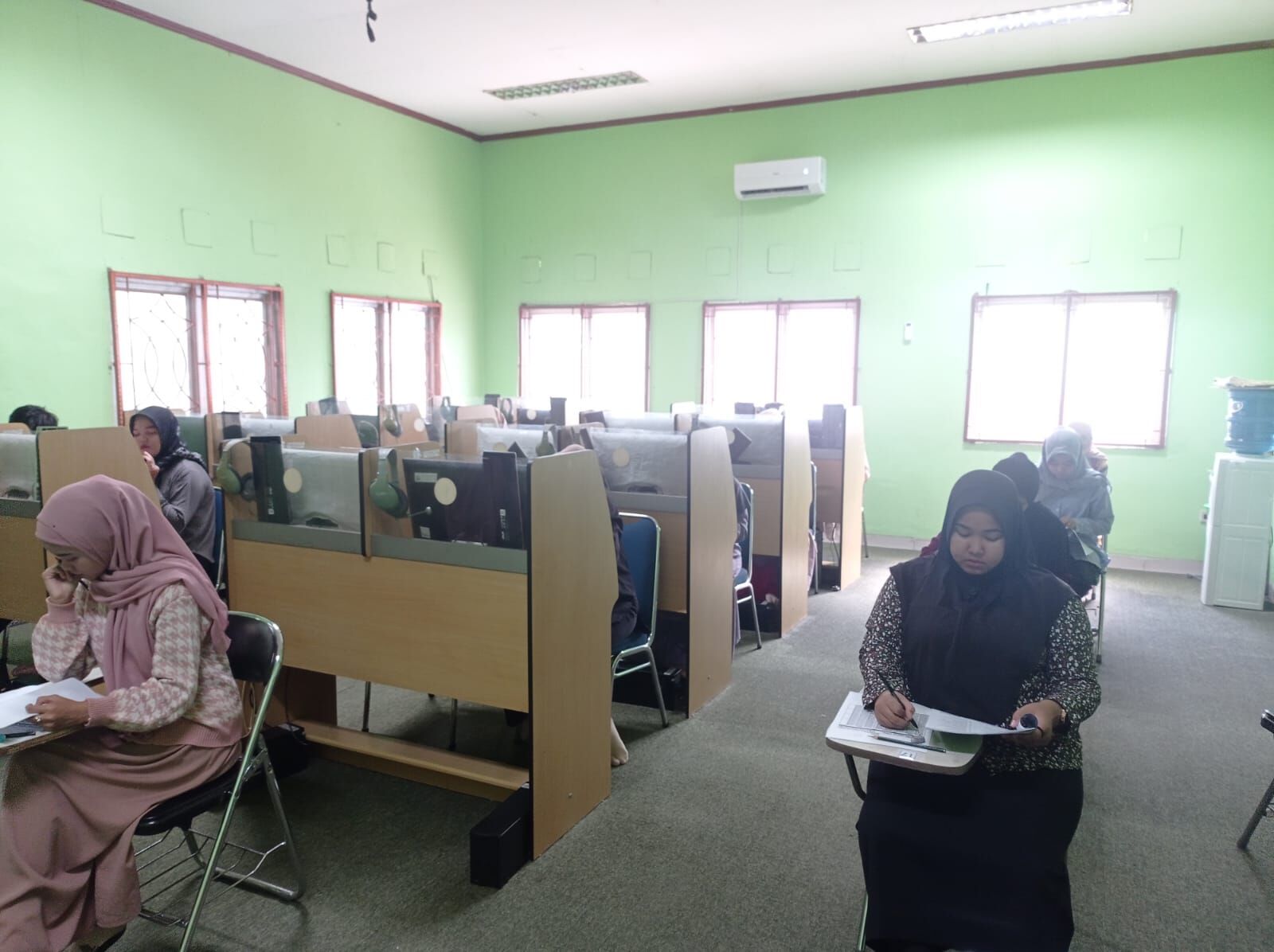 Ujian Kompetensi Bahasa Inggris di Laksanakan Kembali di Bulan Juni