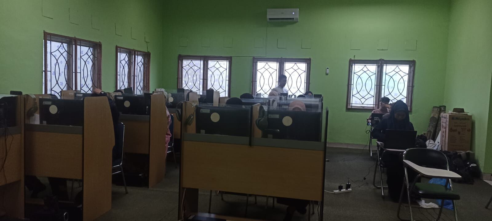 Ujian TOAFL Mahasiswa Prodi Bahasa Arab