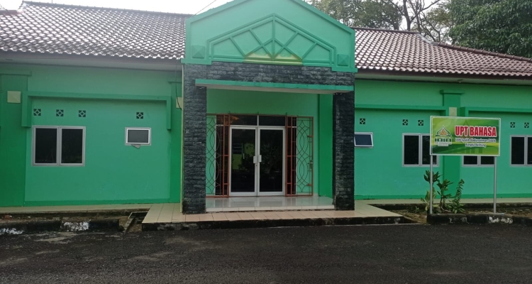 Gedung UPT Bahasa